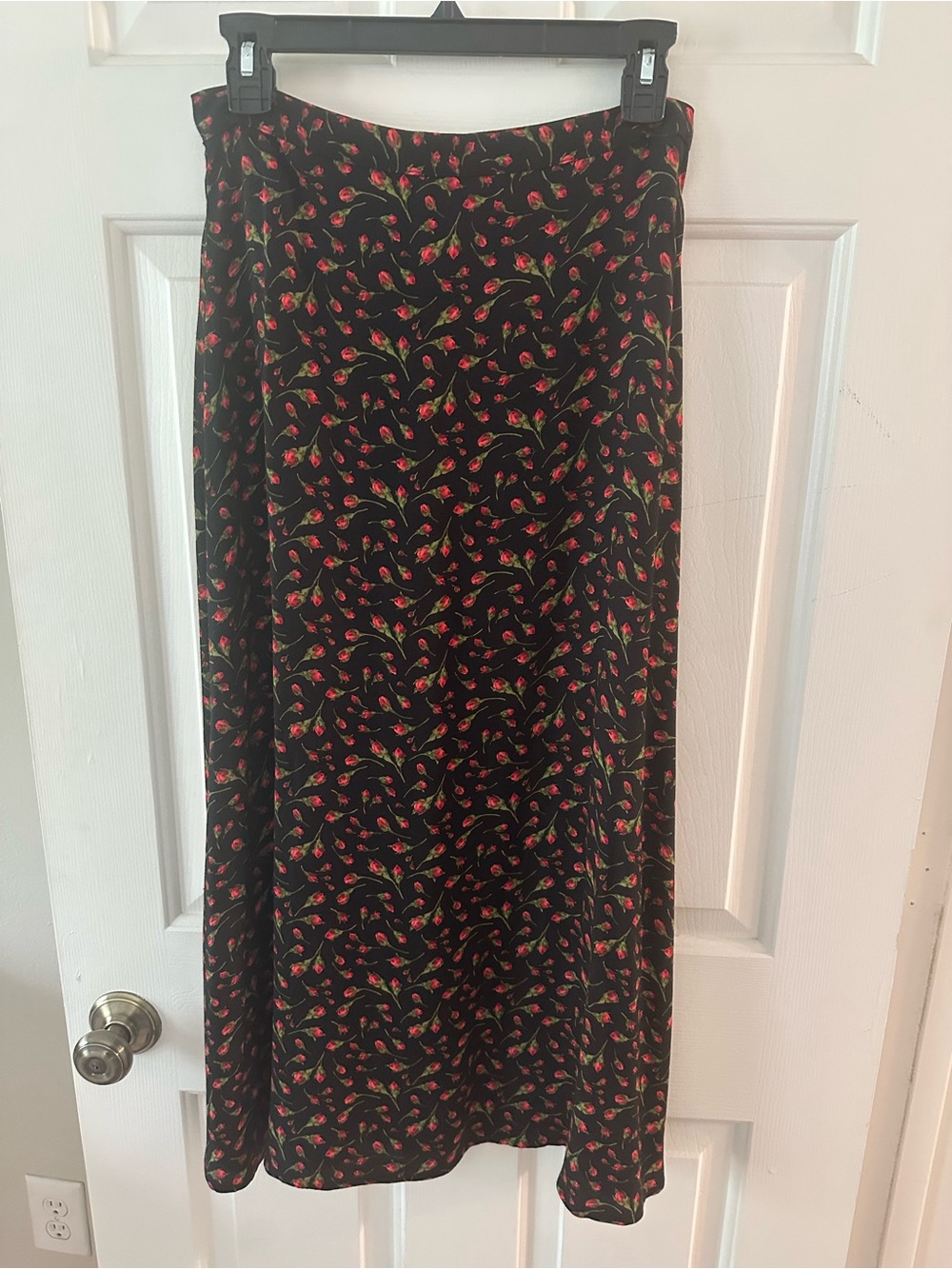 Reformation Black Red Rose Floral Midi Skirt Size 4